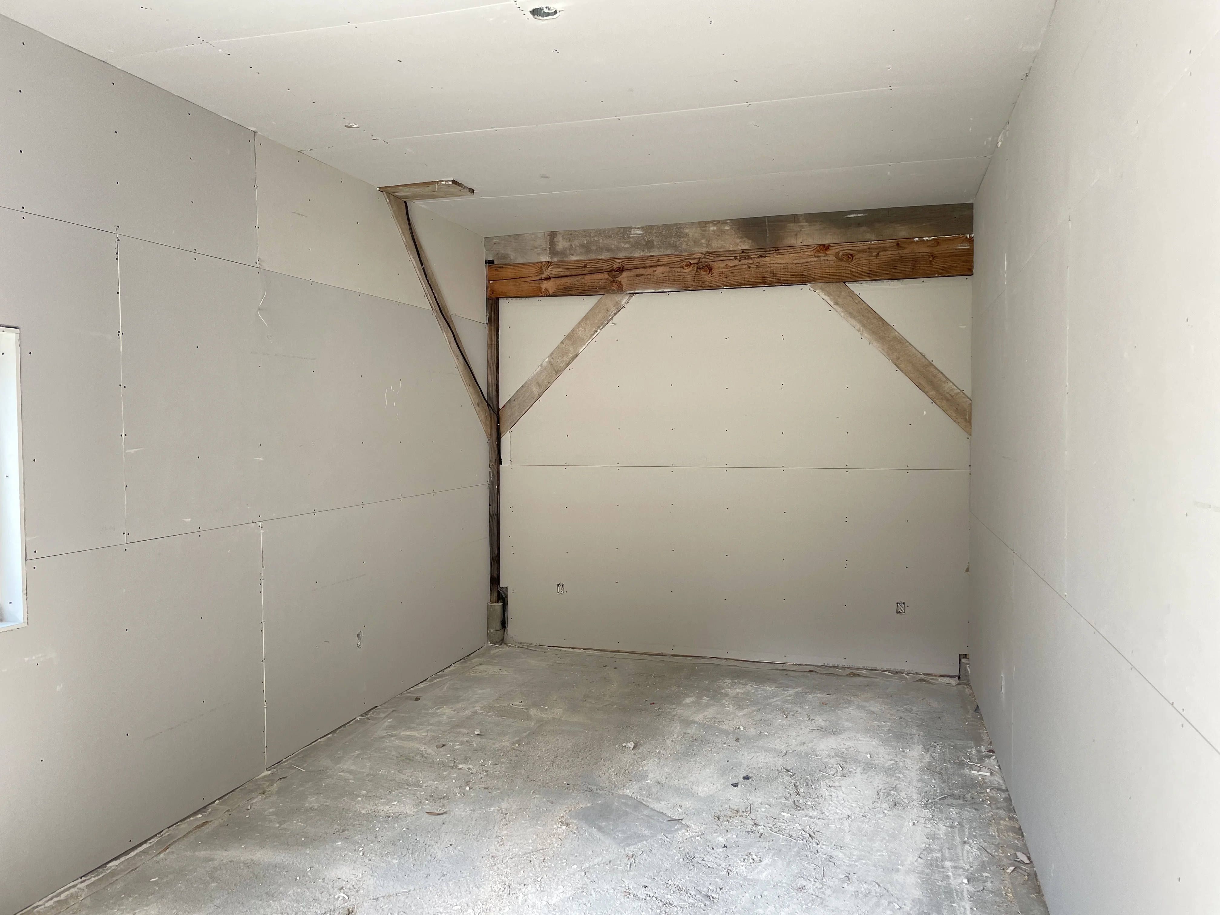 Garage Drywall Exposed Beam